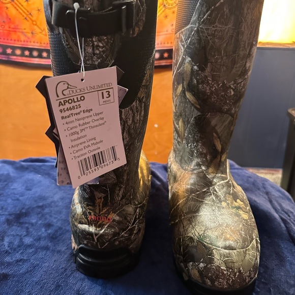 Ducks Unlimited Apollo Miner Work Boots
SIZE 13 in men’s - Picture 3 of 5
